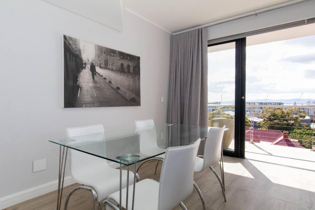 2 Bedroom Apartment 503 Cape Town Exterior photo